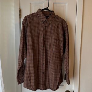 Roundtree & Yorke Men's Casual Brown Checkered Shirt